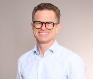 Dr. med. David Kiermeir, Facharzt für Plastische, Rekonstruktive und Ästhetische Chirurgie (FMH)